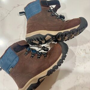 Keen Greta kids boot size 13